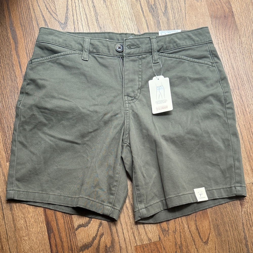 🆕 St. John's Bay Olive Green Women's Shorts